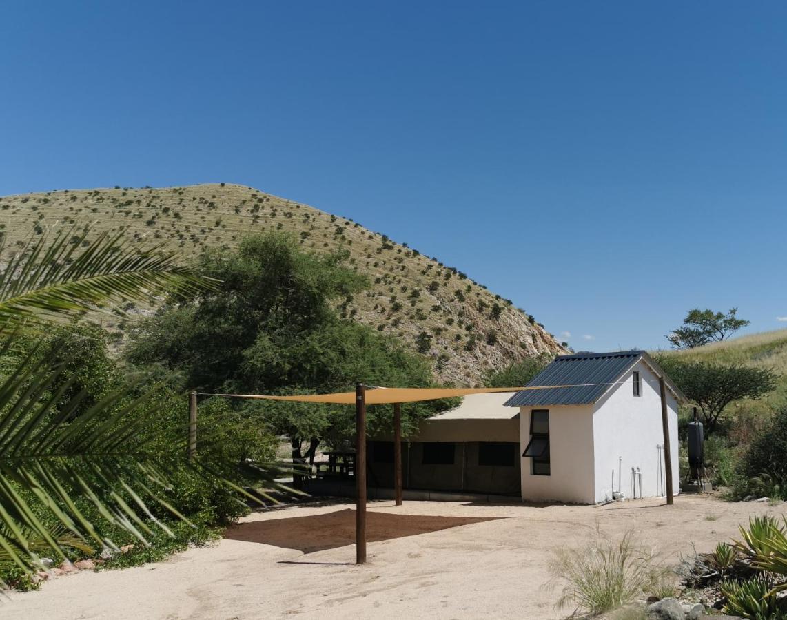 Achab Self Catering Tent Usakos Eksteriør bilde