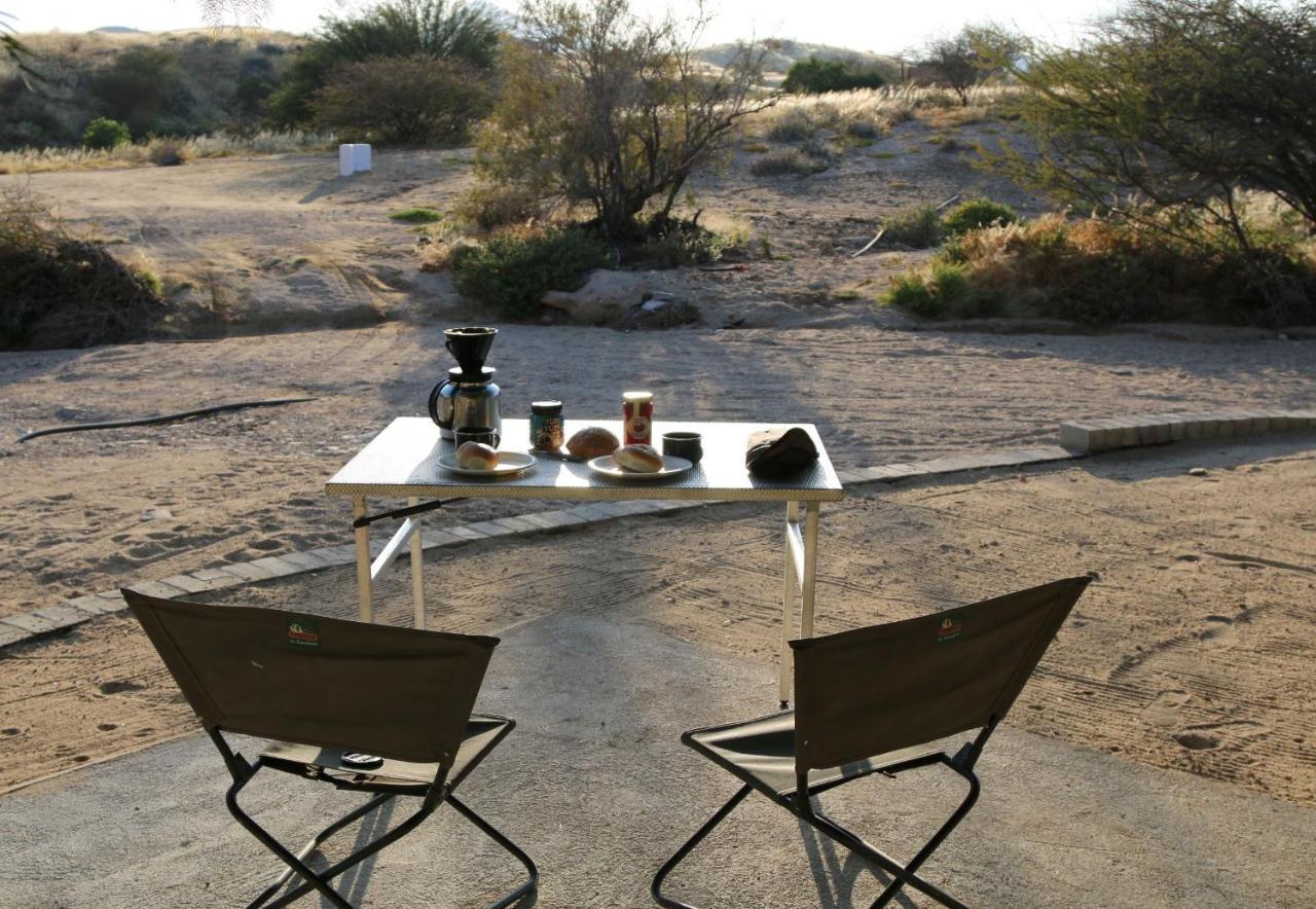 Achab Self Catering Tent Usakos Eksteriør bilde