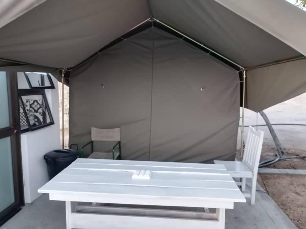Achab Self Catering Tent Usakos Eksteriør bilde
